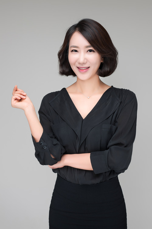 红河千佼填 国际高级纹绣师